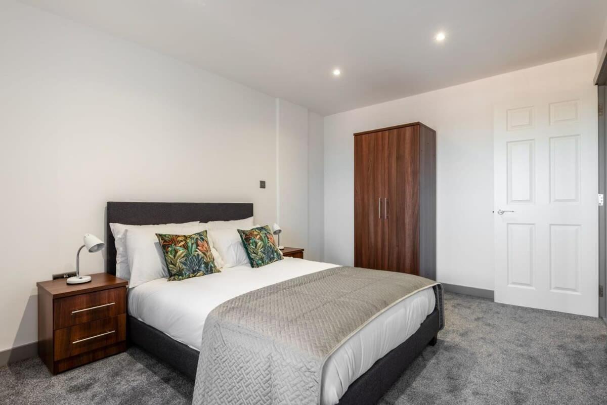 Contemporary 1 Bedroom Apartment In Central Hull كينغستون أبون هول المظهر الخارجي الصورة